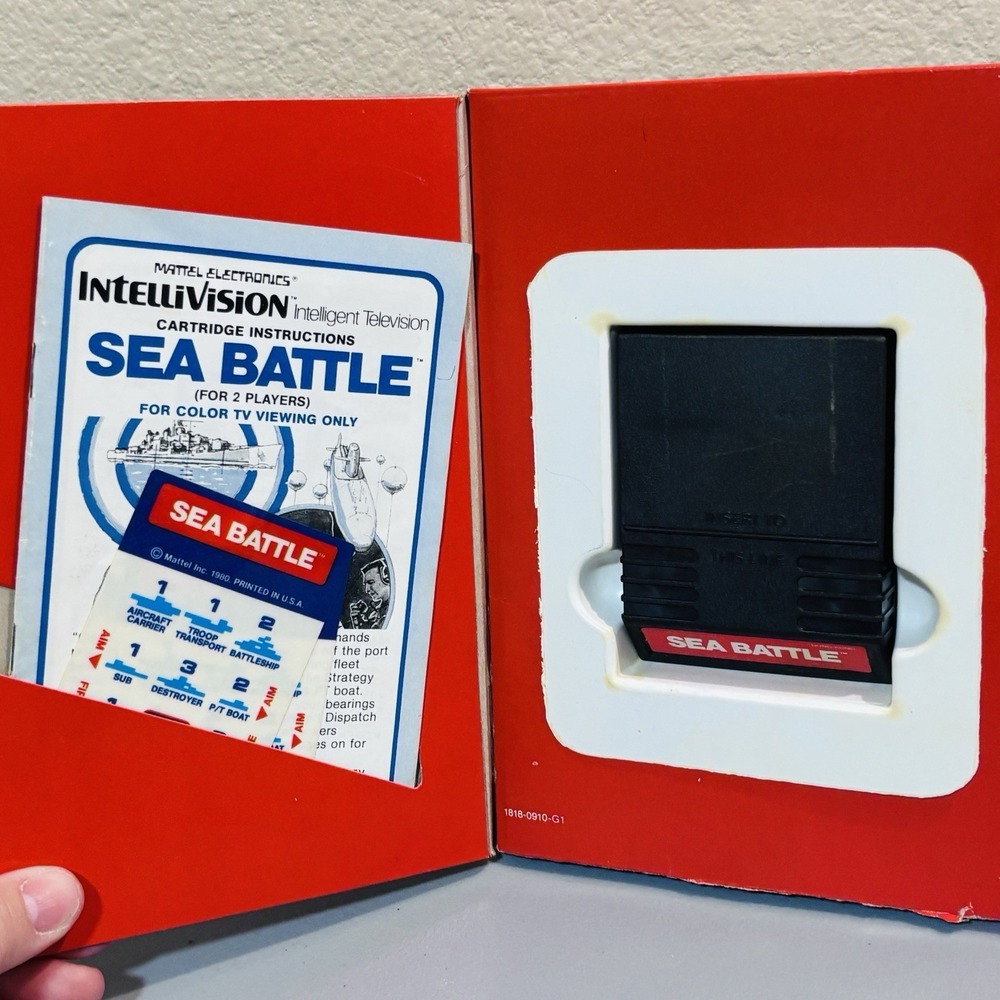 Mattel Intellivision Sea Battle Game, complete in box, 1980 Vintage Video Game - Picture 3 of 8